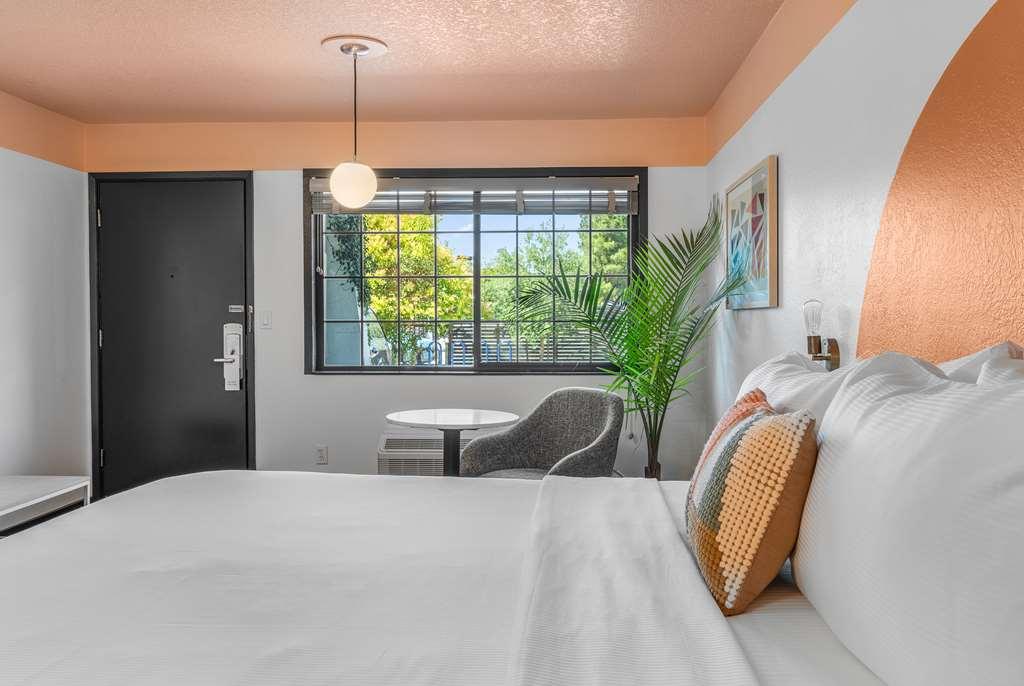 The Sandman Santa Rosa Sonoma, Ascend Hotel Collection Ruang foto